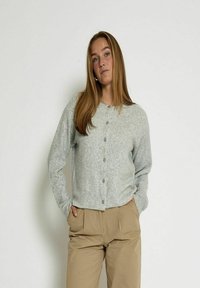 Кардиган Кардиган