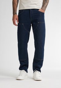 Прямые джинсы Прямые джинсы