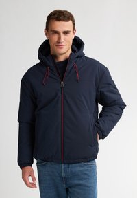 Зимняя куртка Зимняя куртка