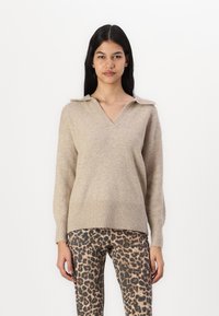 Пуловер Пуловер