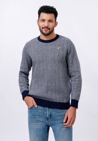 Пуловер Пуловер