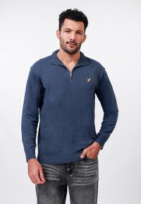 Пуловер Пуловер