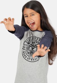 Лонгслив Лонгслив