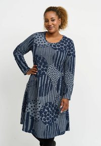 Платье Платье