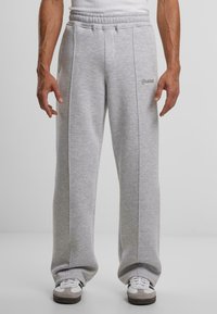 Спортивные штаны Спортивные штаны