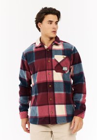 Рубашка Рубашка