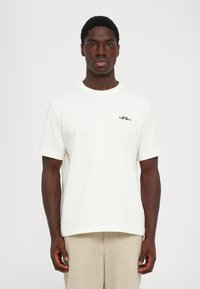 Футболка Футболка