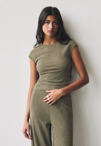 Футболка Футболка