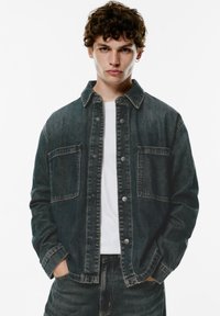 Рубашка Рубашка