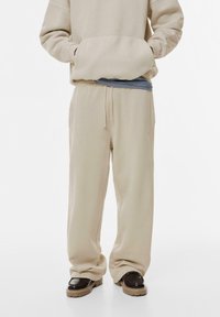 Спортивные штаны Спортивные штаны