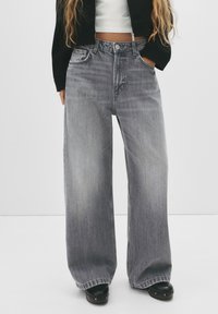 Джинсы Джинсы