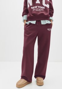 Спортивные штаны Спортивные штаны