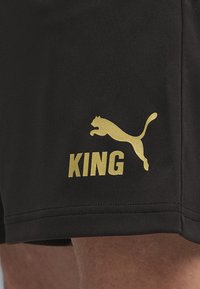 Шорты Шорты