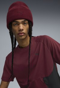 Шапка Шапка