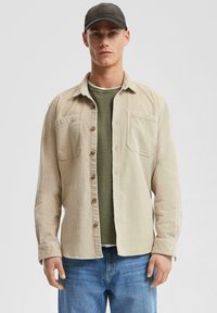 Рубашка Рубашка