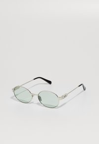 Солнечные очки Солнечные очки