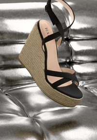 Эспадрильи Эспадрильи