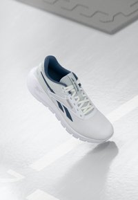 Тренировочные кроссовки Тренировочные кроссовки