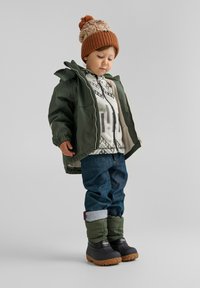 Спортивная куртка Спортивная куртка