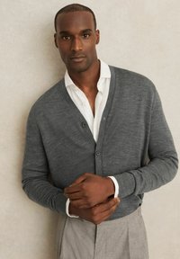 Кардиган Кардиган