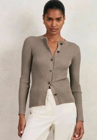 Жилет Жилет