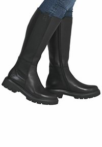 Сапоги на платформе Сапоги на платформе