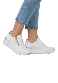 Сникерсы Сникерсы