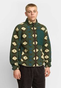 Флисовая куртка Флисовая куртка