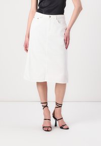 Джинсовая юбка Джинсовая юбка