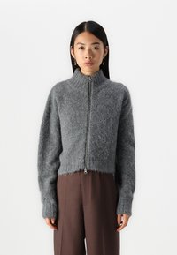 Жилет Жилет