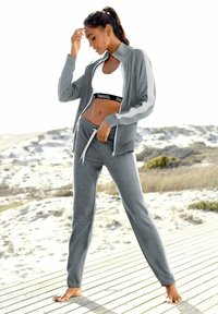 Капри Капри