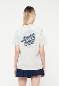 Футболка Футболка