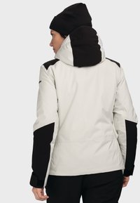 Спортивная куртка Спортивная куртка