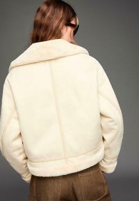 Кожаная куртка Кожаная куртка