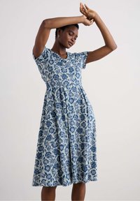 Летнее платье Летнее платье