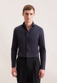 Рубашка Рубашка