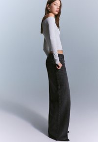 Лонгслив Лонгслив