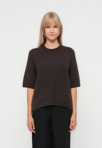 Футболка Футболка