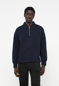 Толстовка Толстовка