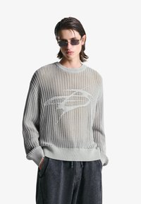 Пуловер Пуловер