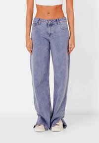 Широкие брюки Широкие брюки