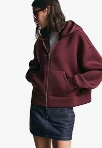 Толстовка Толстовка