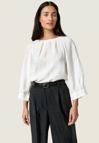 Блузка Блузка