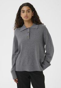 Пуловер с воротником поло Пуловер с воротником поло