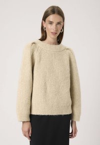 Пуловер Пуловер