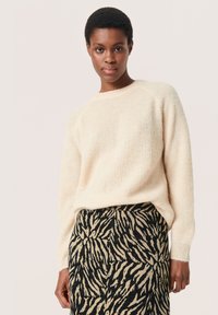 Пуловер Пуловер