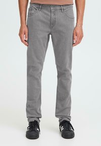 Узкие джинсы Узкие джинсы