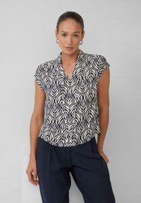 Блузка Блузка