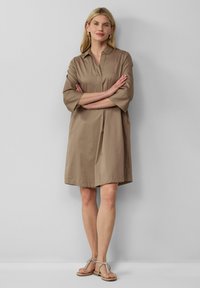 Платье Платье