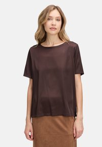 Атласная блузка Атласная блузка